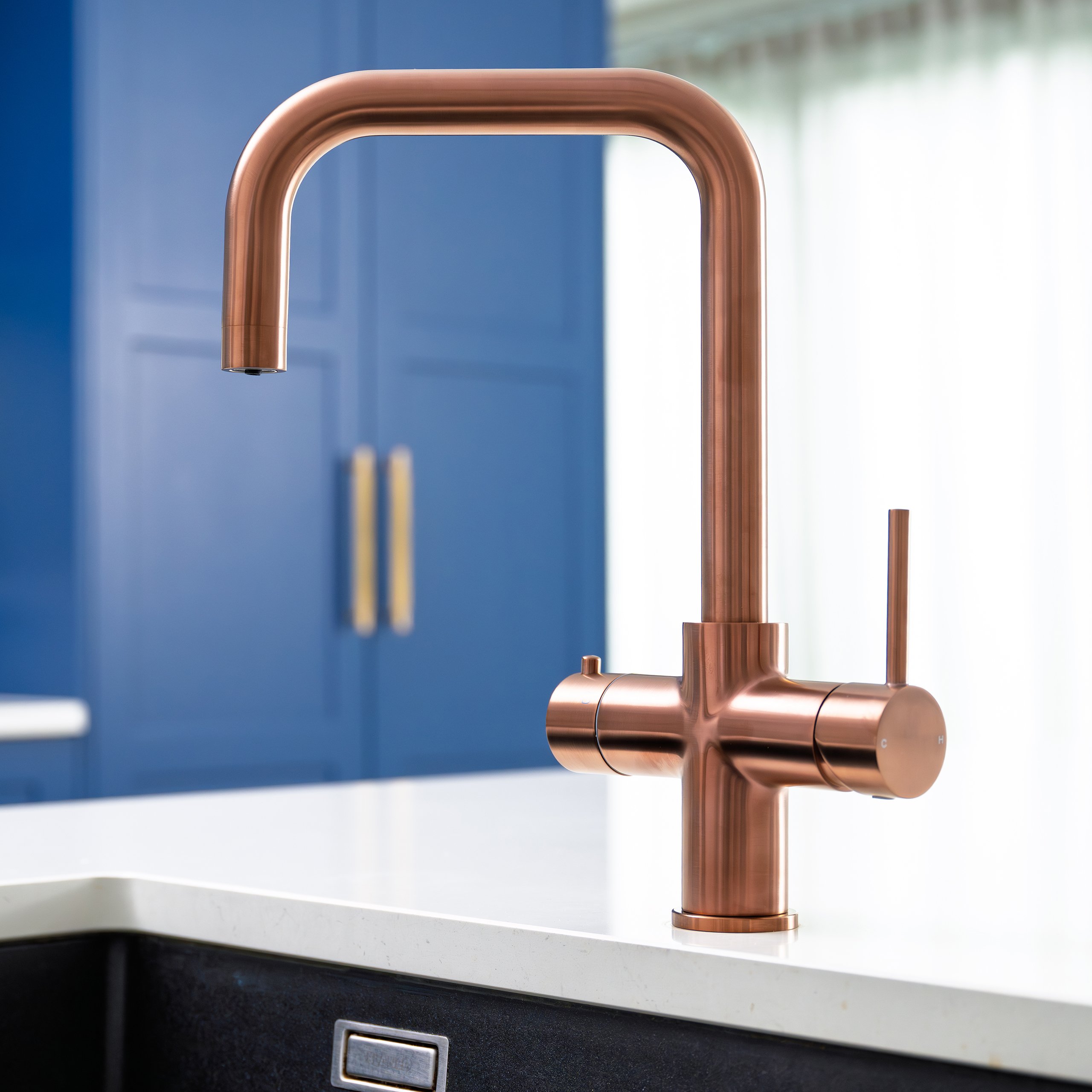 Aquatap Classic 4 In 1 Instant Boiling Water Tap D Shape Brushed Rose Gold