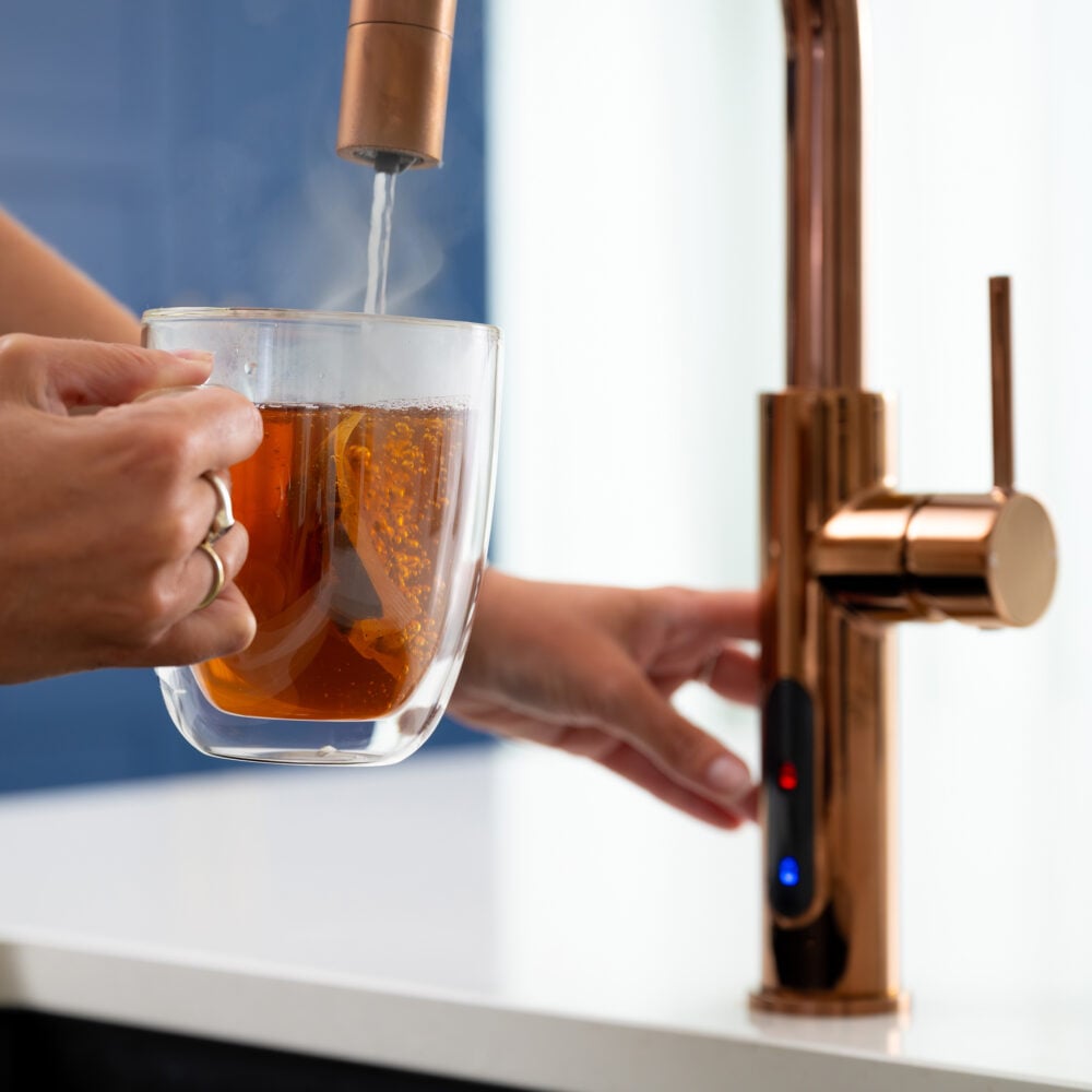 Digital 4 In 1 Instant Boiling And Filtered Water Tap - Aquatap Classic C Shape - Polished Rose Gold