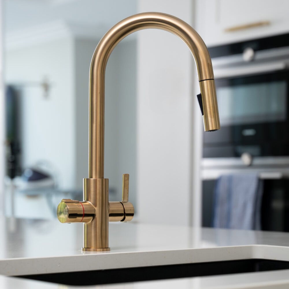 Aquatap Ultra Pull Out Spray 4 In 1 Instant Boiling Water Tap Gold